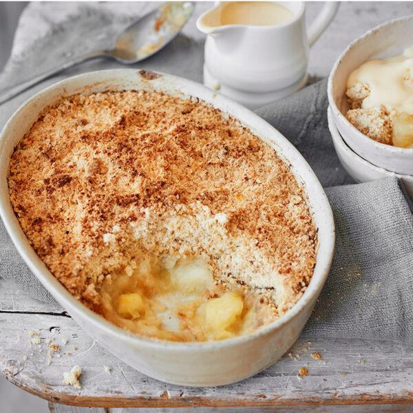 Apple Crumble Serves 4
