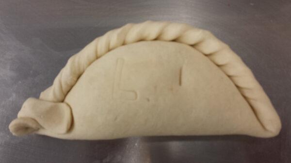 Proper Cornish Chicken, Bacon and Leek Pasty - Image 2