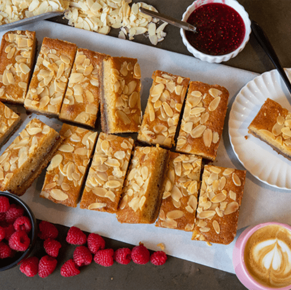 Cakesmiths Raspberry Bakewell