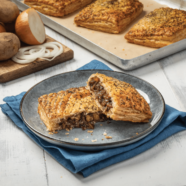 Proper Cornish Steak Slice