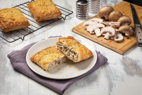 Proper Cornish Chicken and Mushroom Slice