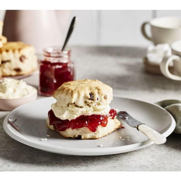 Chefs' Selections Giant Sultana Scones